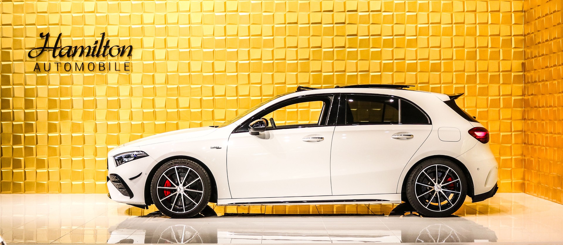 MERCEDES-BENZ A 35 AMG 4Matic 8G-DCT-image-4