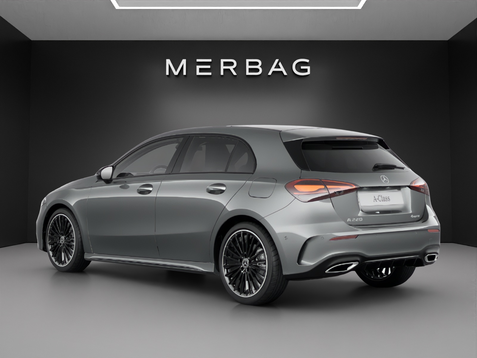 MERCEDES-BENZ A 220 4Matic 8G-DCT-image-2