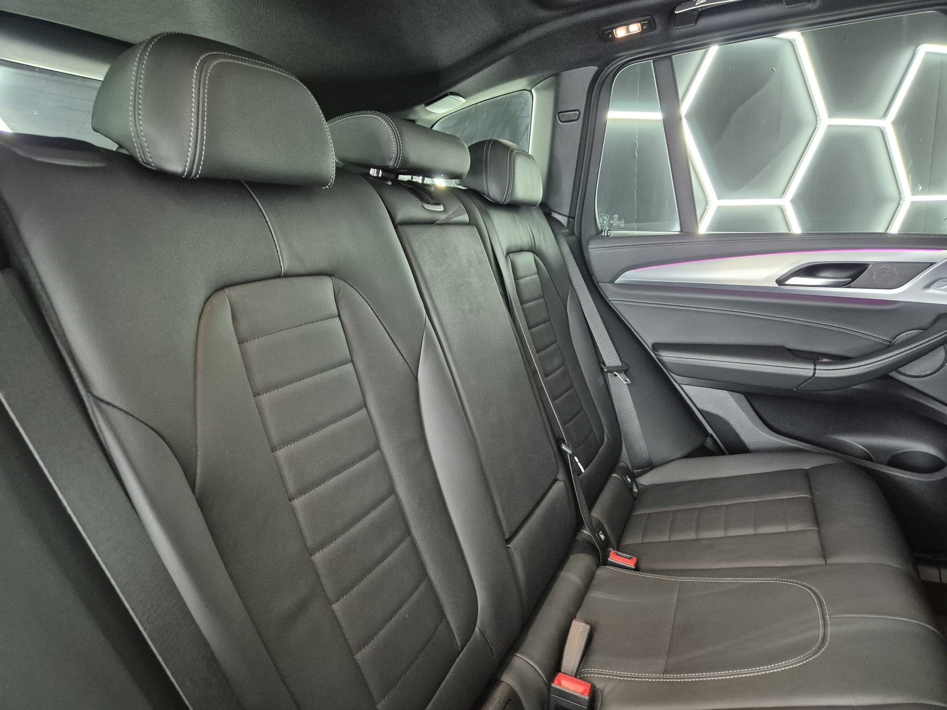 BMW X3 xDrive M40i Steptronic-image-24