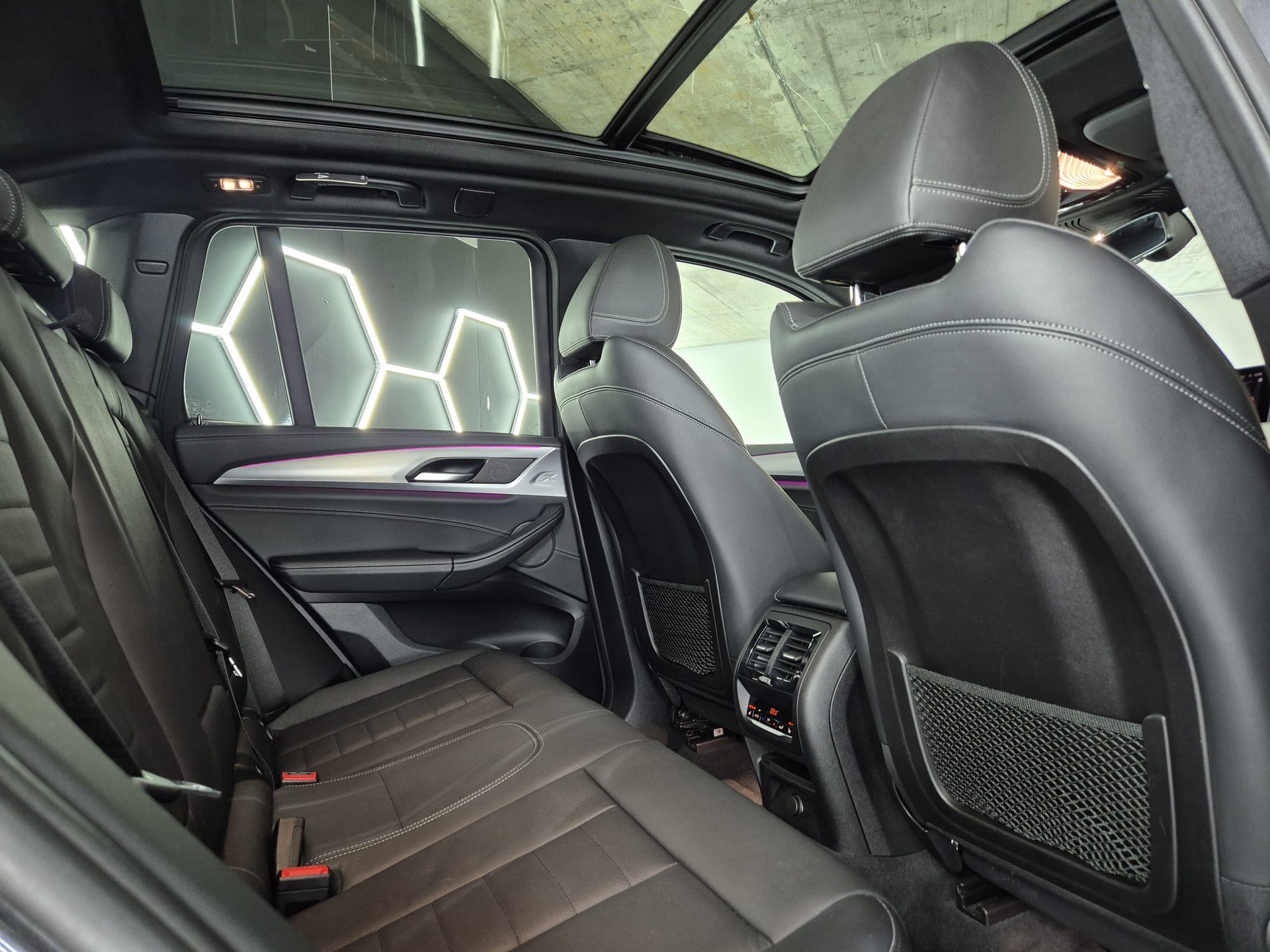 BMW X3 xDrive M40i Steptronic-image-25