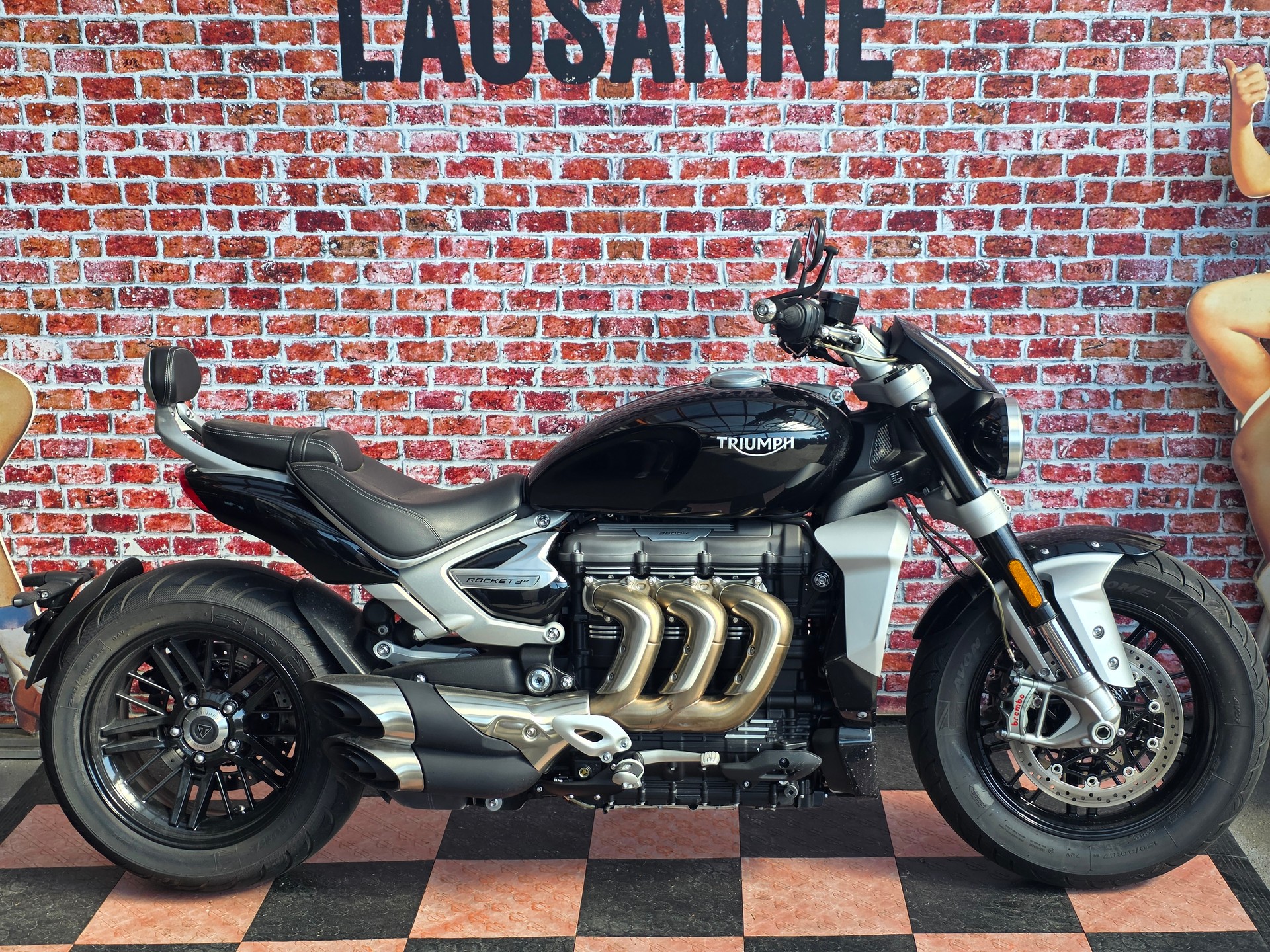 TRIUMPH Rocket 3 R-image-2