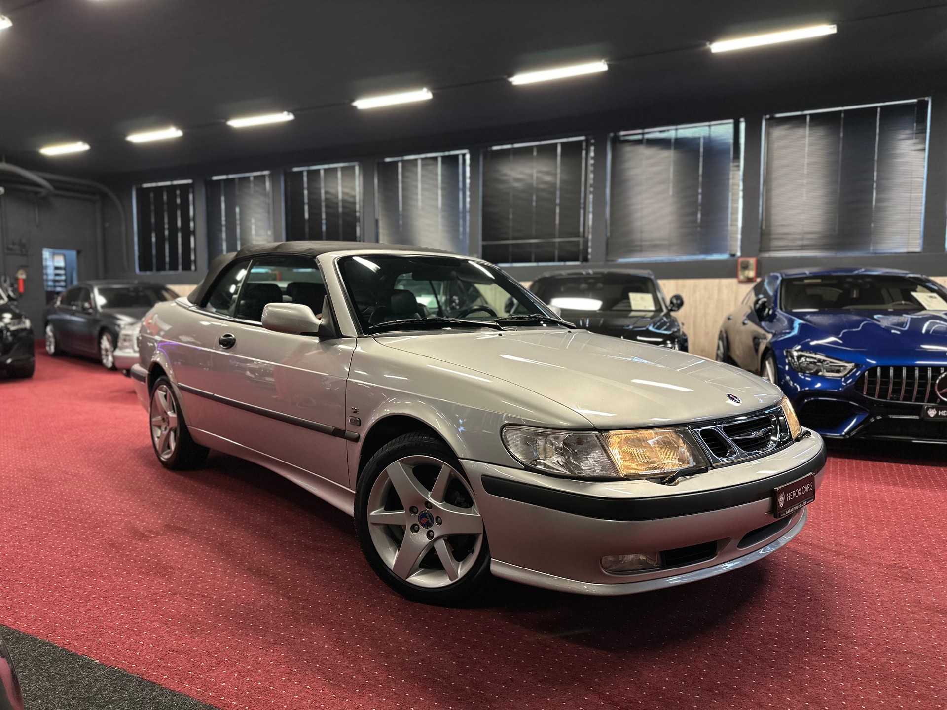 SAAB 9-3 2.0i-16 Turbo SE / ** Frisch ab MFK + Service / Neuwertiger Liebhaber Zustand **-showroom-element-2