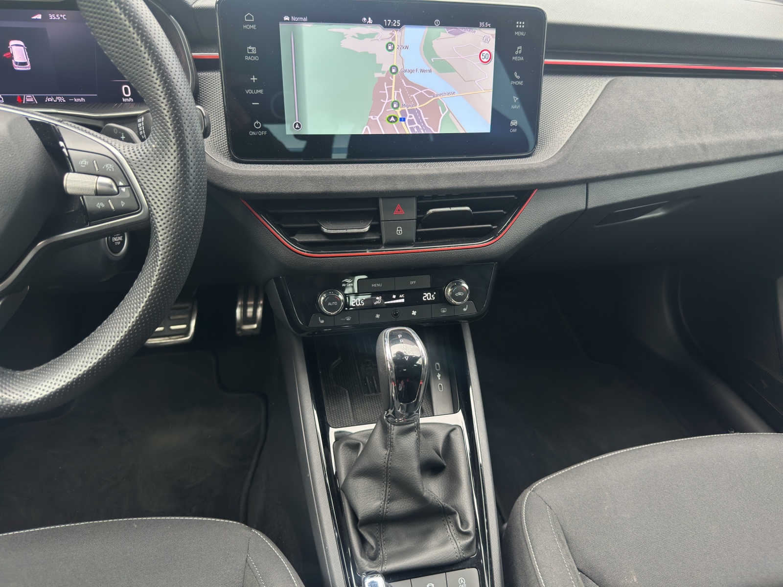 SKODA Kamiq 1.0 TSI Dynamic DSG-image-10