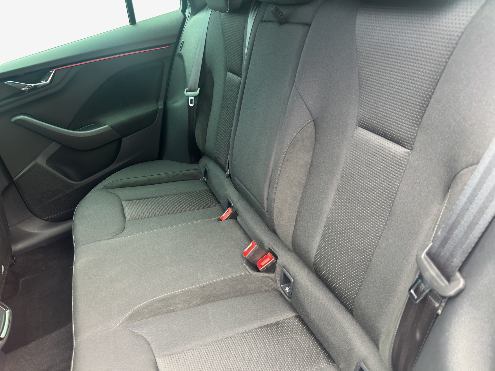 SKODA Kamiq 1.0 TSI Dynamic DSG-image-11