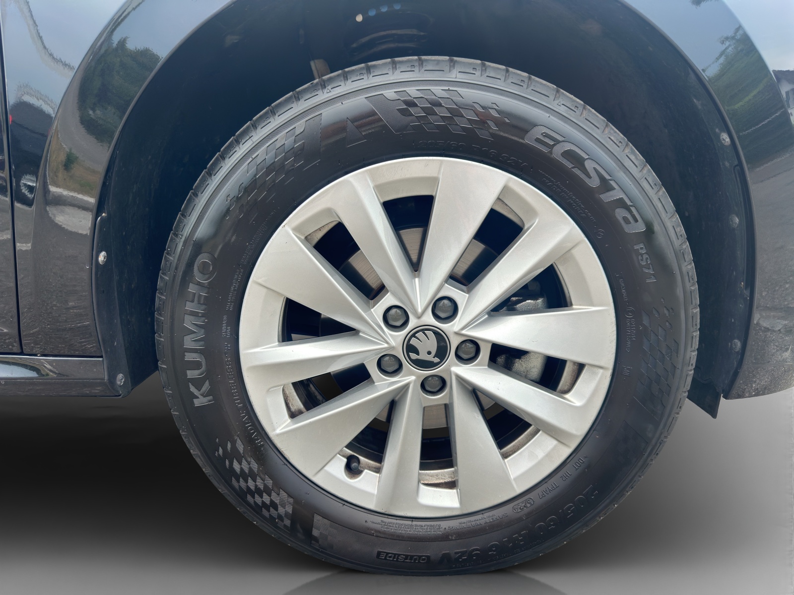 SKODA Kamiq 1.0 TSI Dynamic DSG-image-13