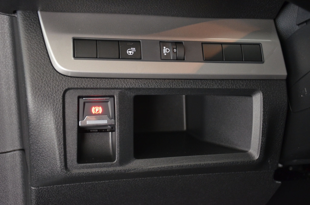 TOYOTA Proace EV 75kWh Long Advanced PLUS-image-17