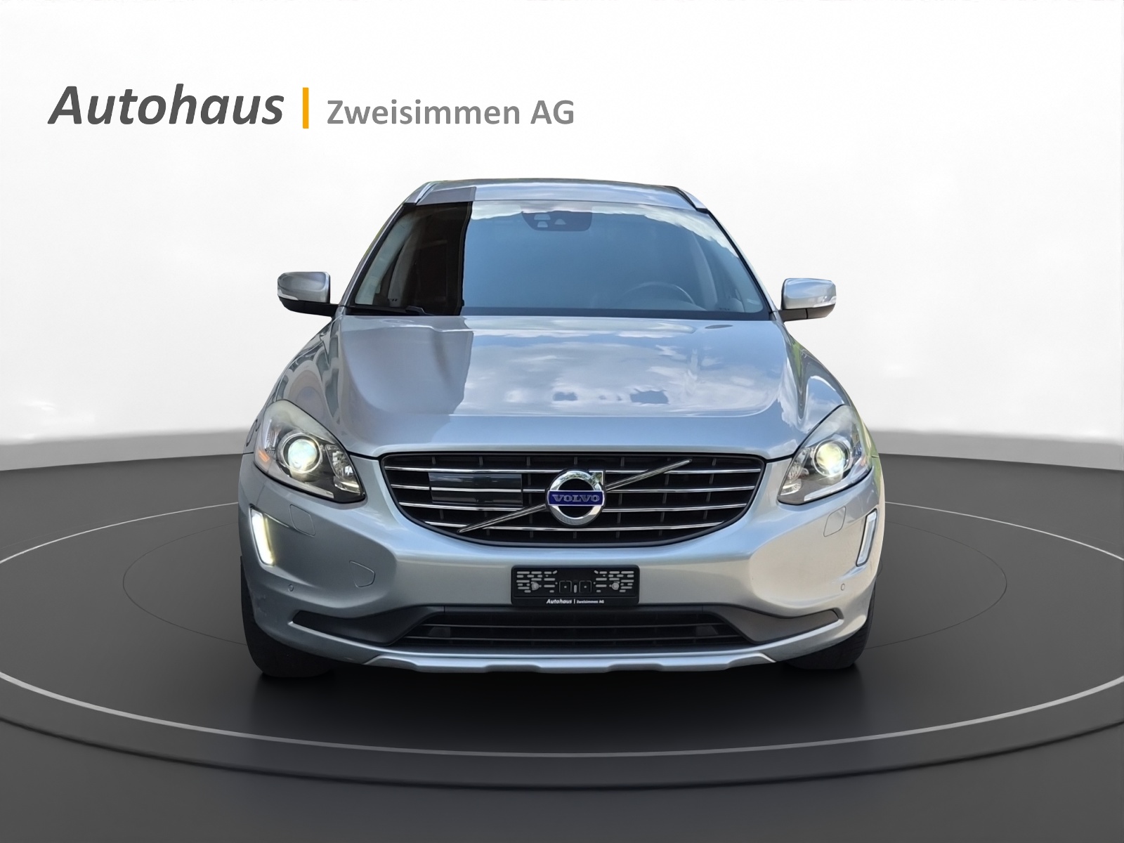 VOLVO XC60 D5 AWD Summum Geartronic-image-3