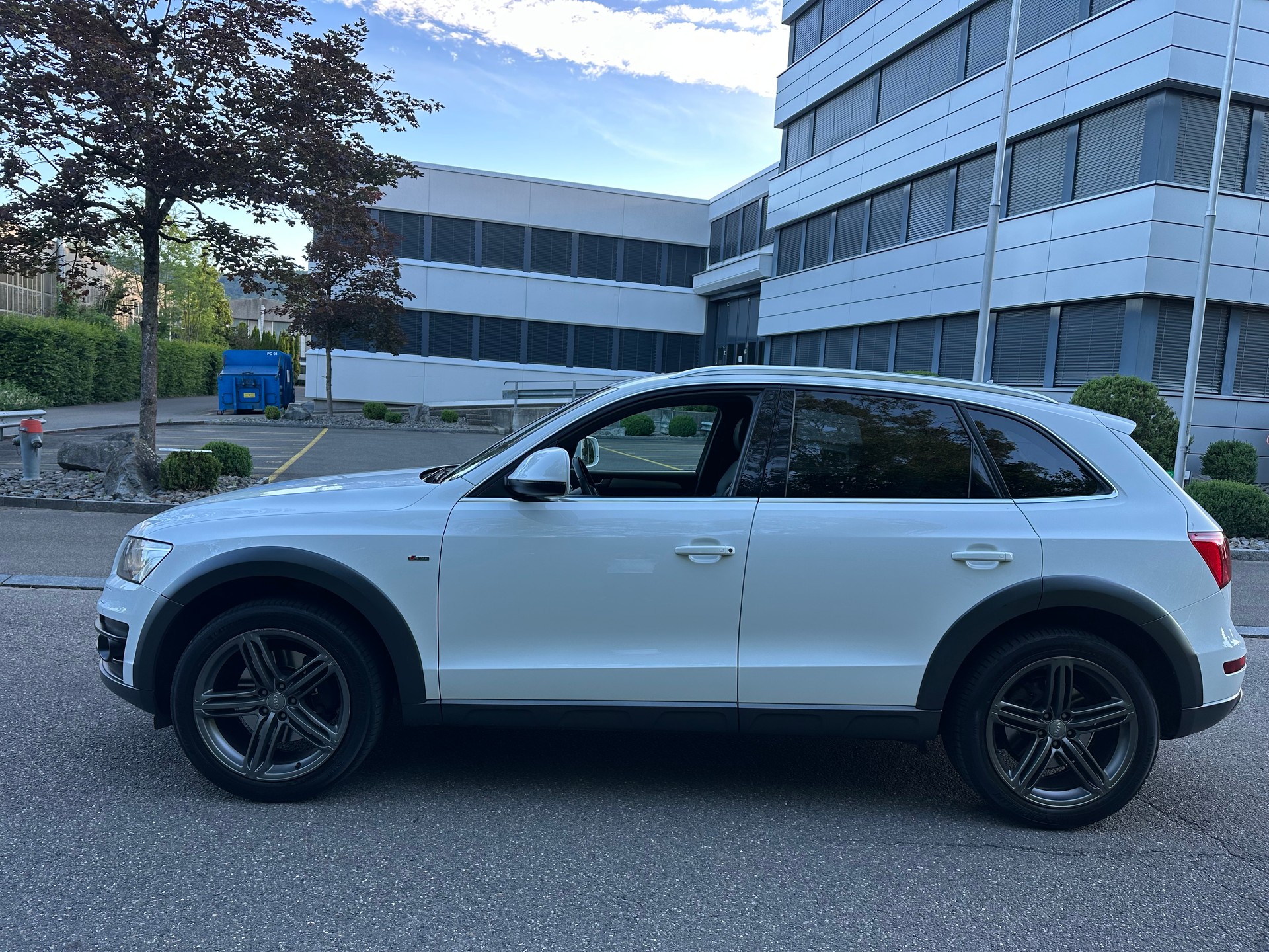 AUDI 3.0 TDI qu S-tronic *S-Line *-image-9