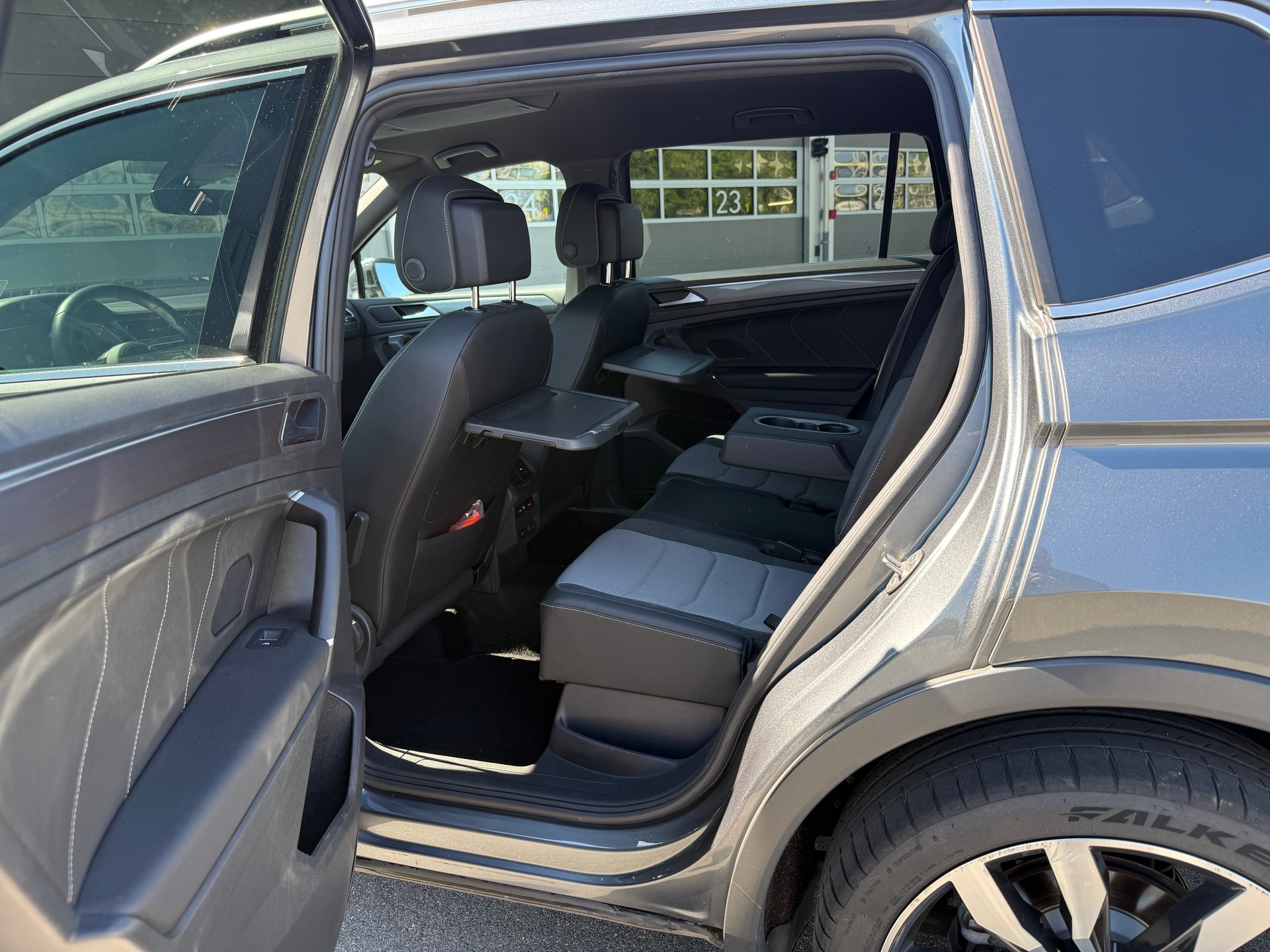 VW Tiguan Allspace 2.0 TDI SCR Highline 4Motion DSG-image-10