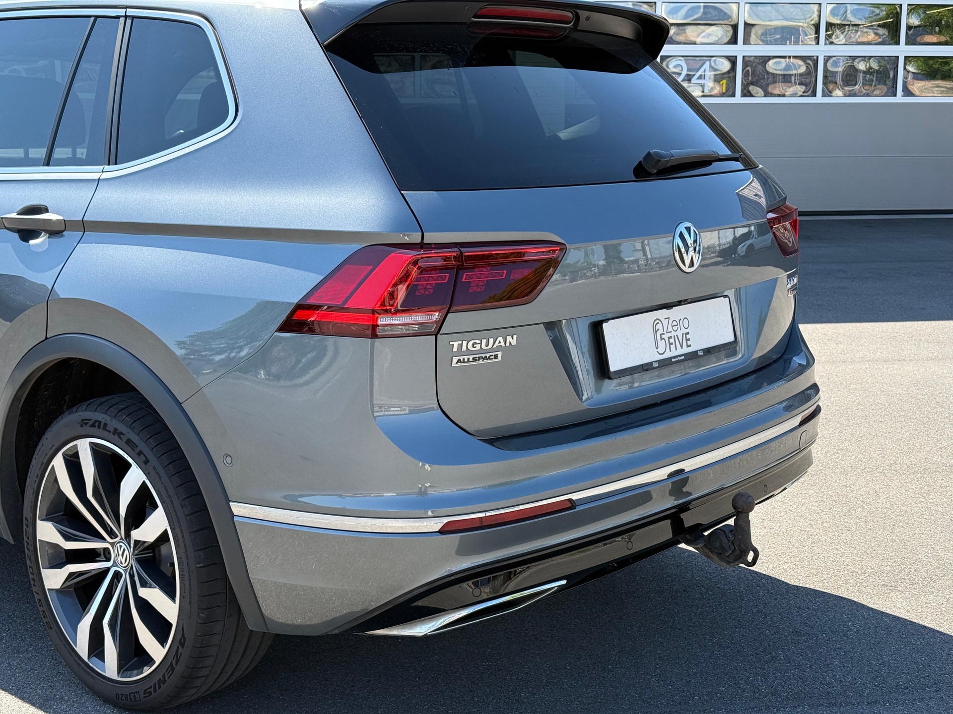 VW Tiguan Allspace 2.0 TDI SCR Highline 4Motion DSG-image-5