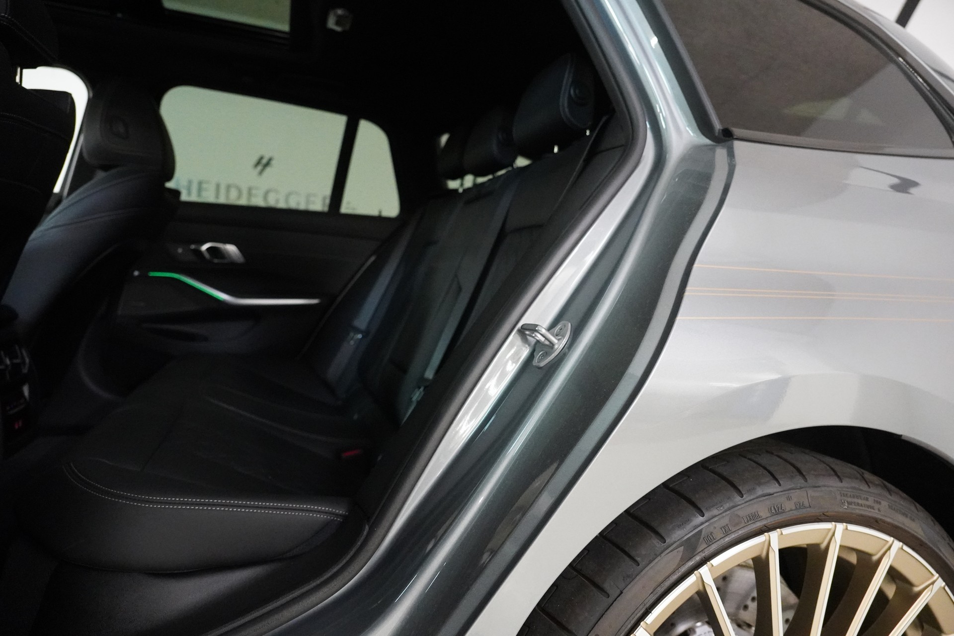 BMW-ALPINA B3 BiTurbo Touring 3.0 xDrive GT Switch-Tronic-image-12