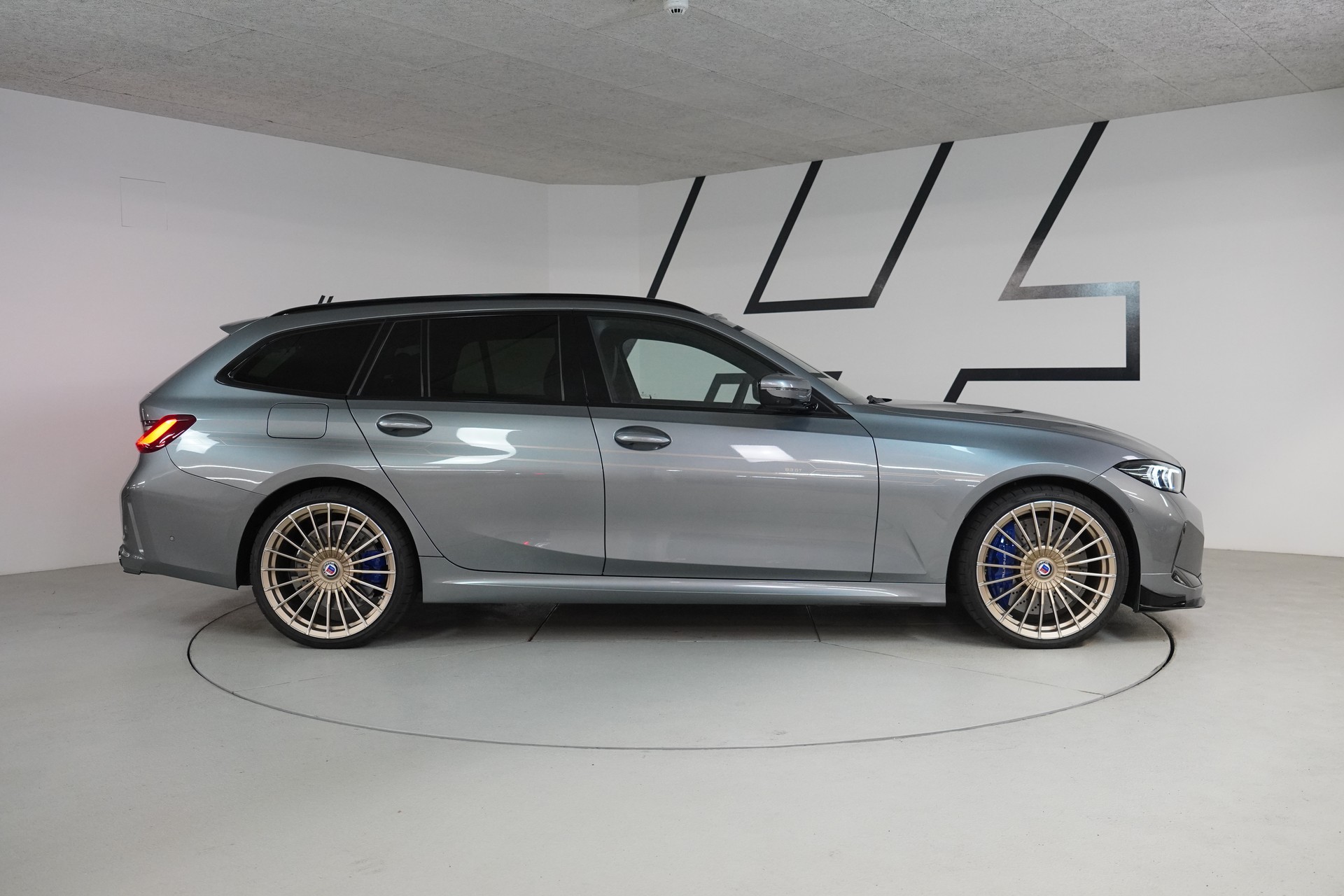 BMW-ALPINA B3 BiTurbo Touring 3.0 xDrive GT Switch-Tronic-image-7
