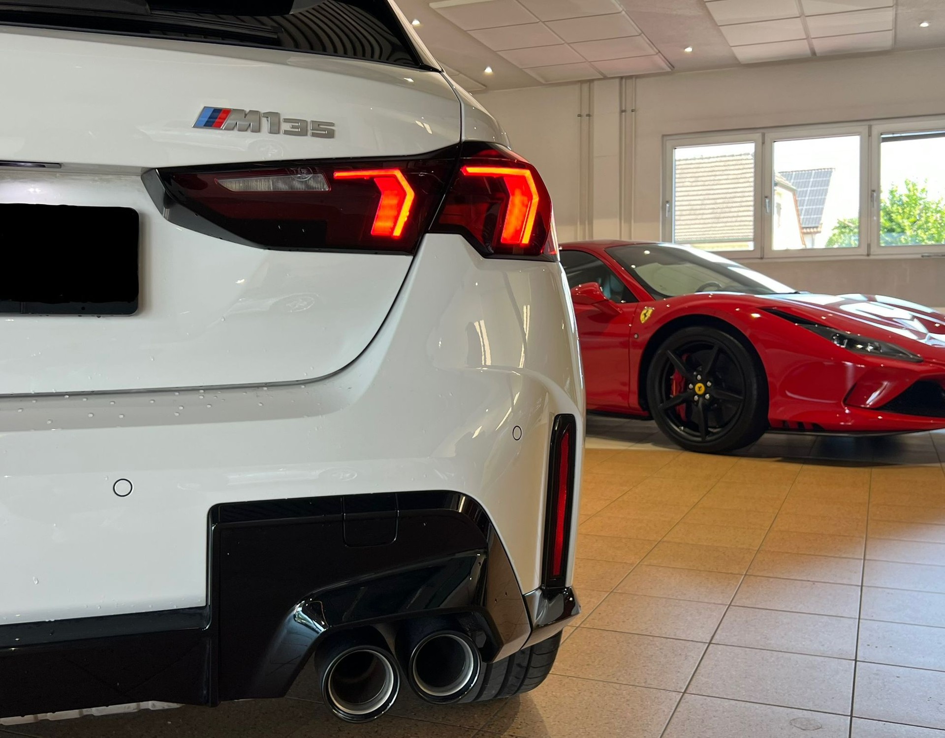 BMW M135 xDrive M Sport Pro *Schweizer Fahrzeug - Gratis Service bis 100'000 KM*-image-3