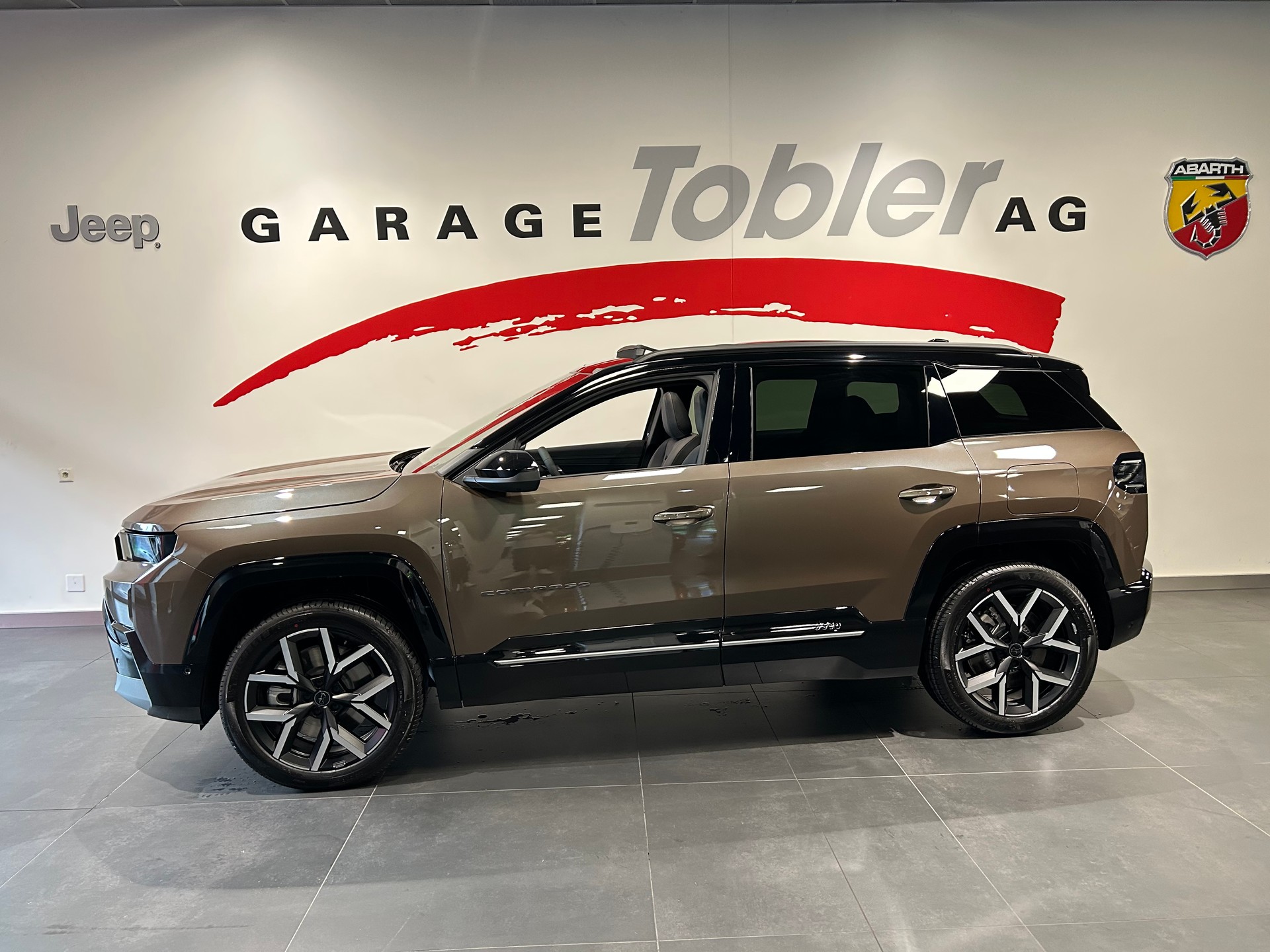 JEEP Compass 1.6 T PHEV Summit-image-9