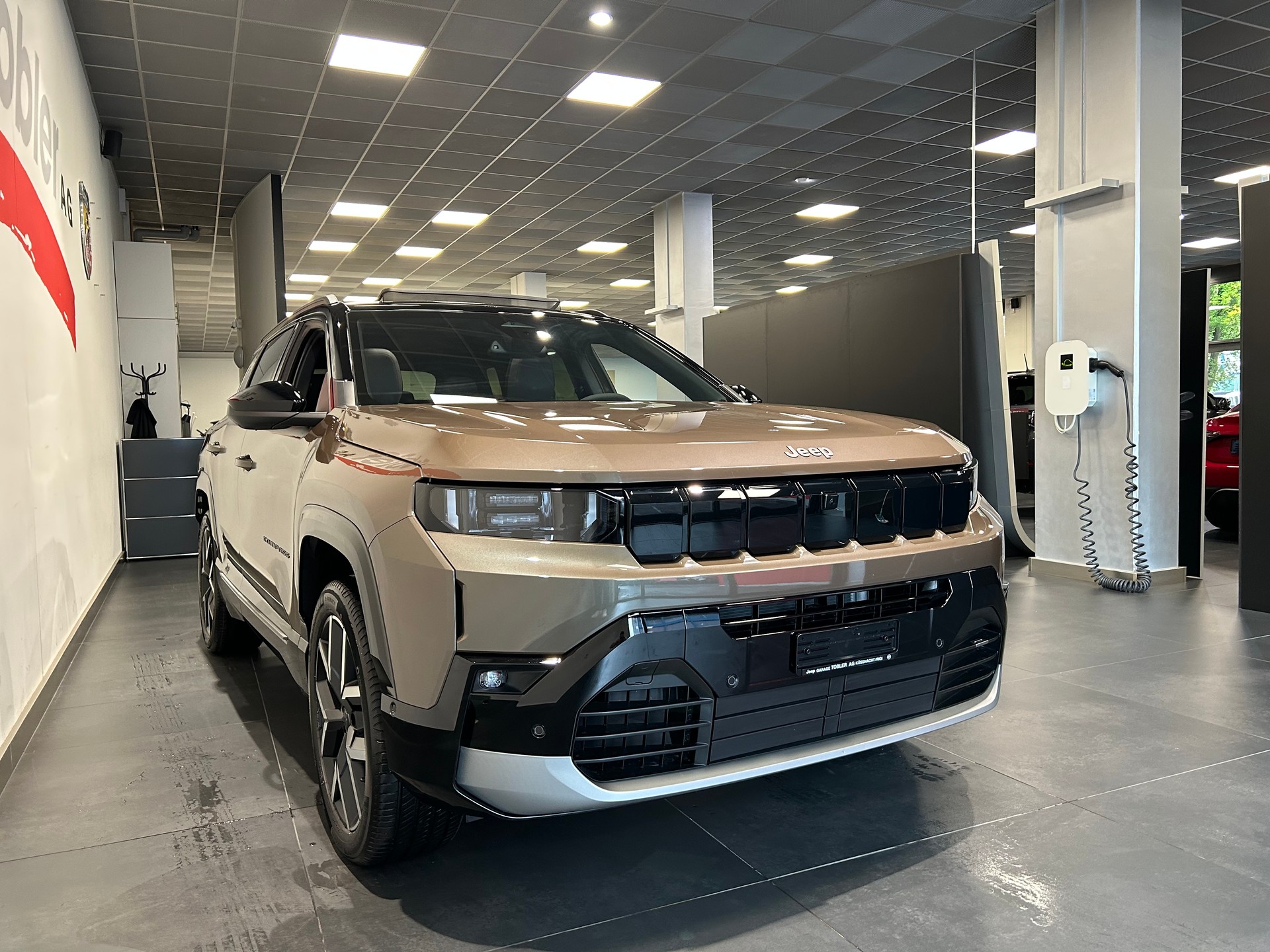 JEEP Compass 1.6 T PHEV Summit-image-6