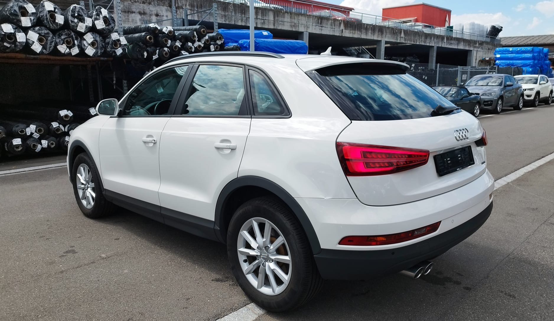 AUDI Q3 2.0 TDI quattro S-tronic-image-7