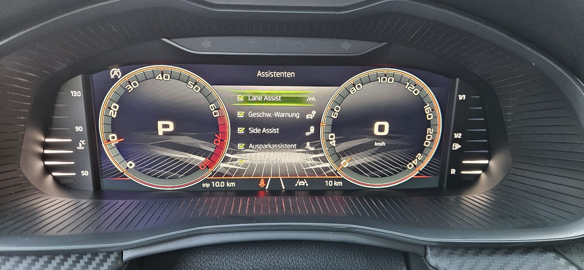 SKODA Skoda Scala 1.5 TSI Monte Carlo-image-8