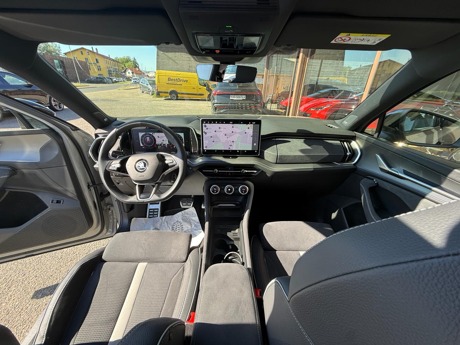SKODA Kodiaq 2.0 TDI Sportline 4x4-image-8