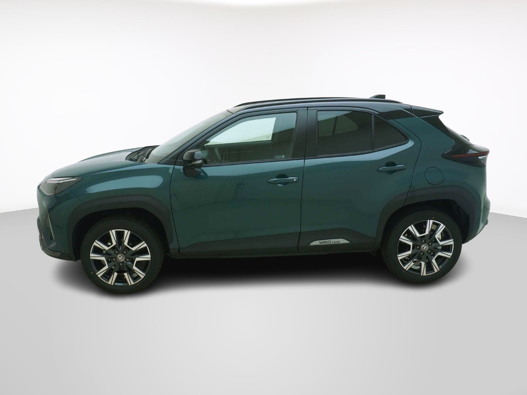 TOYOTA Yaris Cross 1.5 VVT-i HSD Premium AWD-i ** Panorama-Glasdach **-image-1