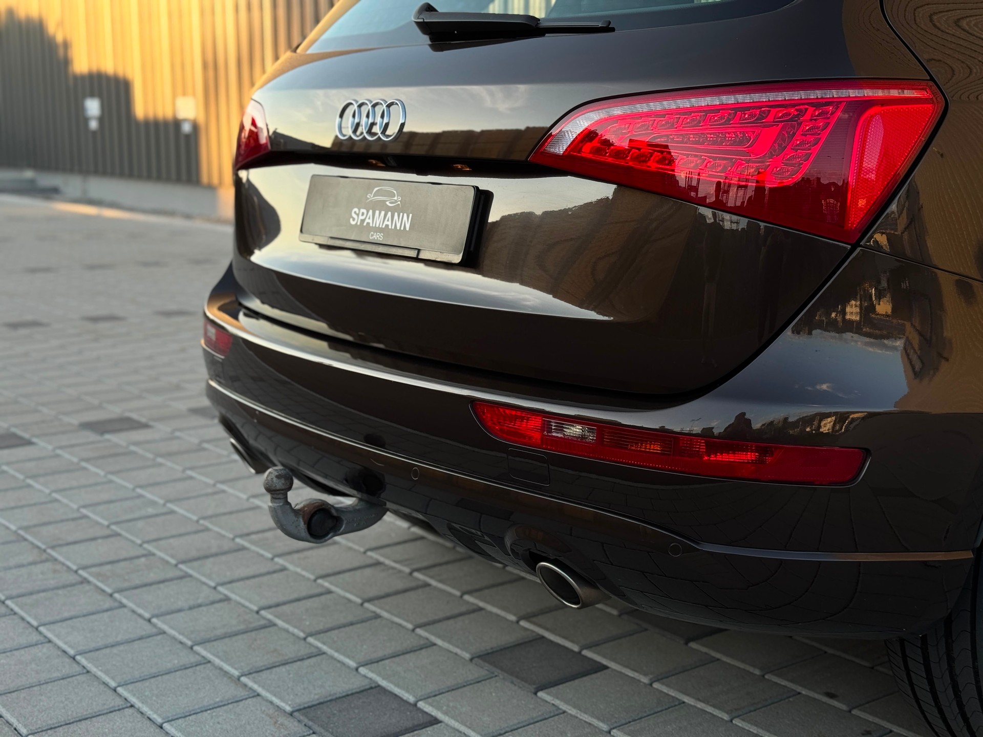 AUDI Q5 3.0 TDI quattro S Line-image-15