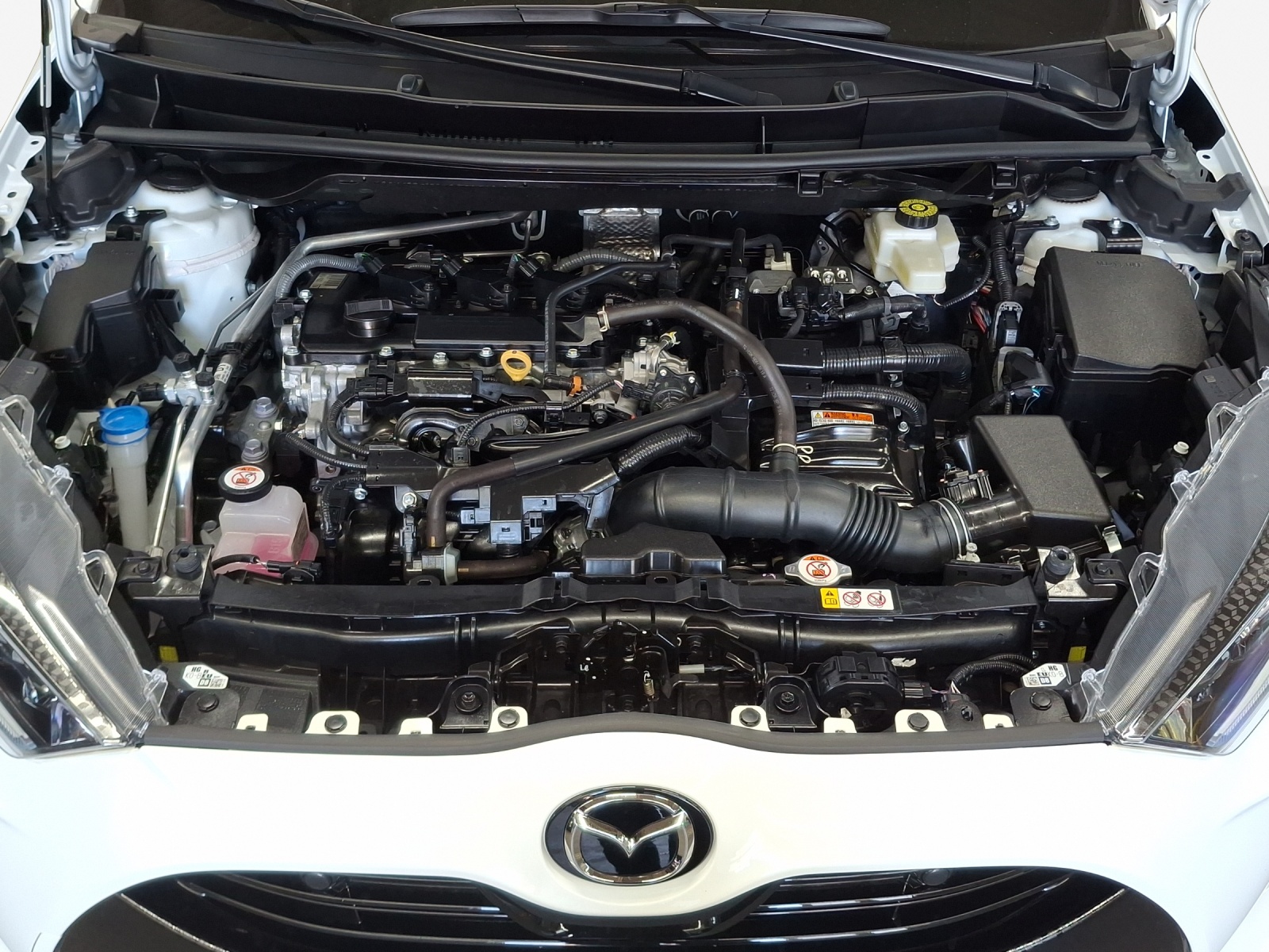 MAZDA 2 Hybrid Select-image-15