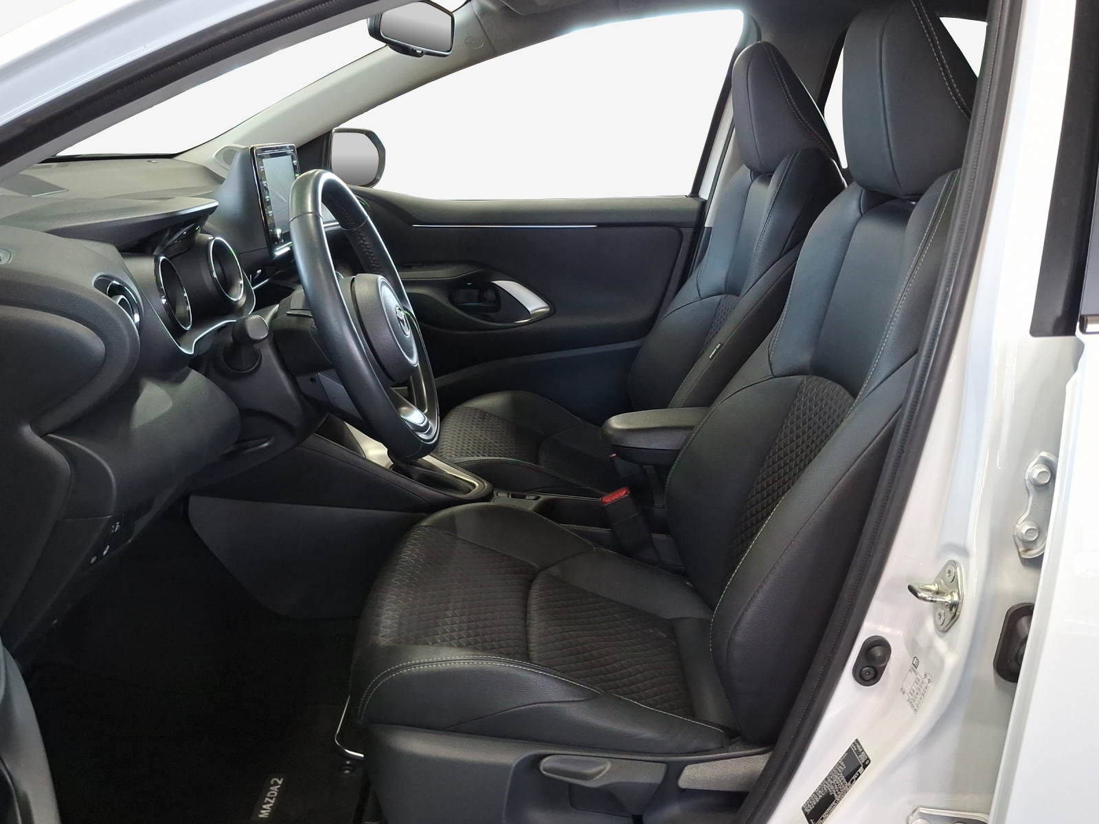 MAZDA 2 Hybrid Select-image-7