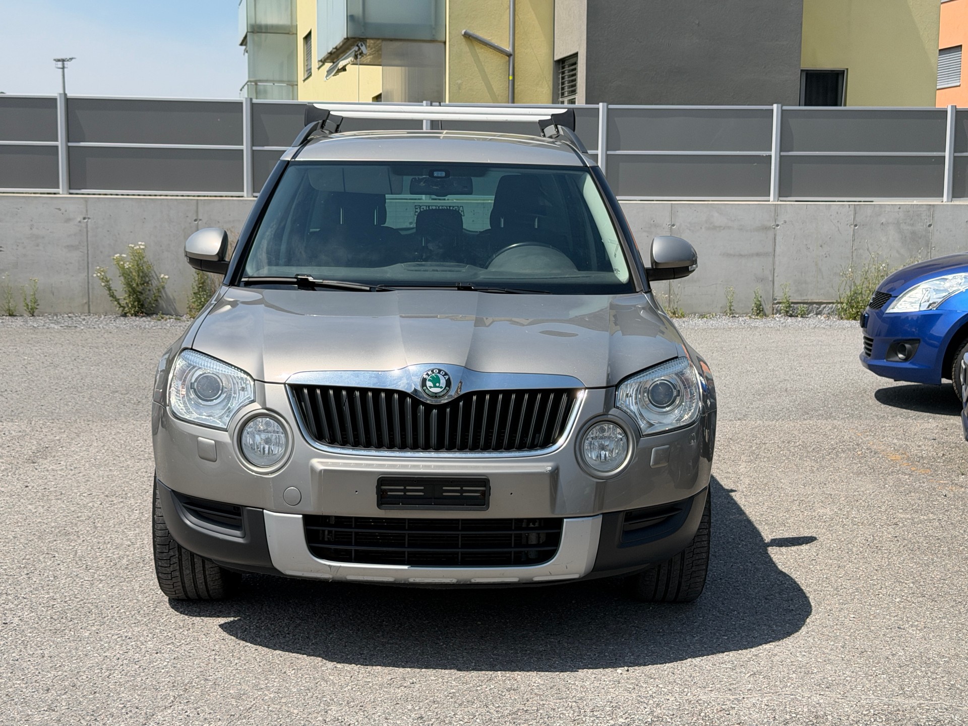 SKODA Yeti 2.0 TDI Adventure 4x4 DSG-image-3