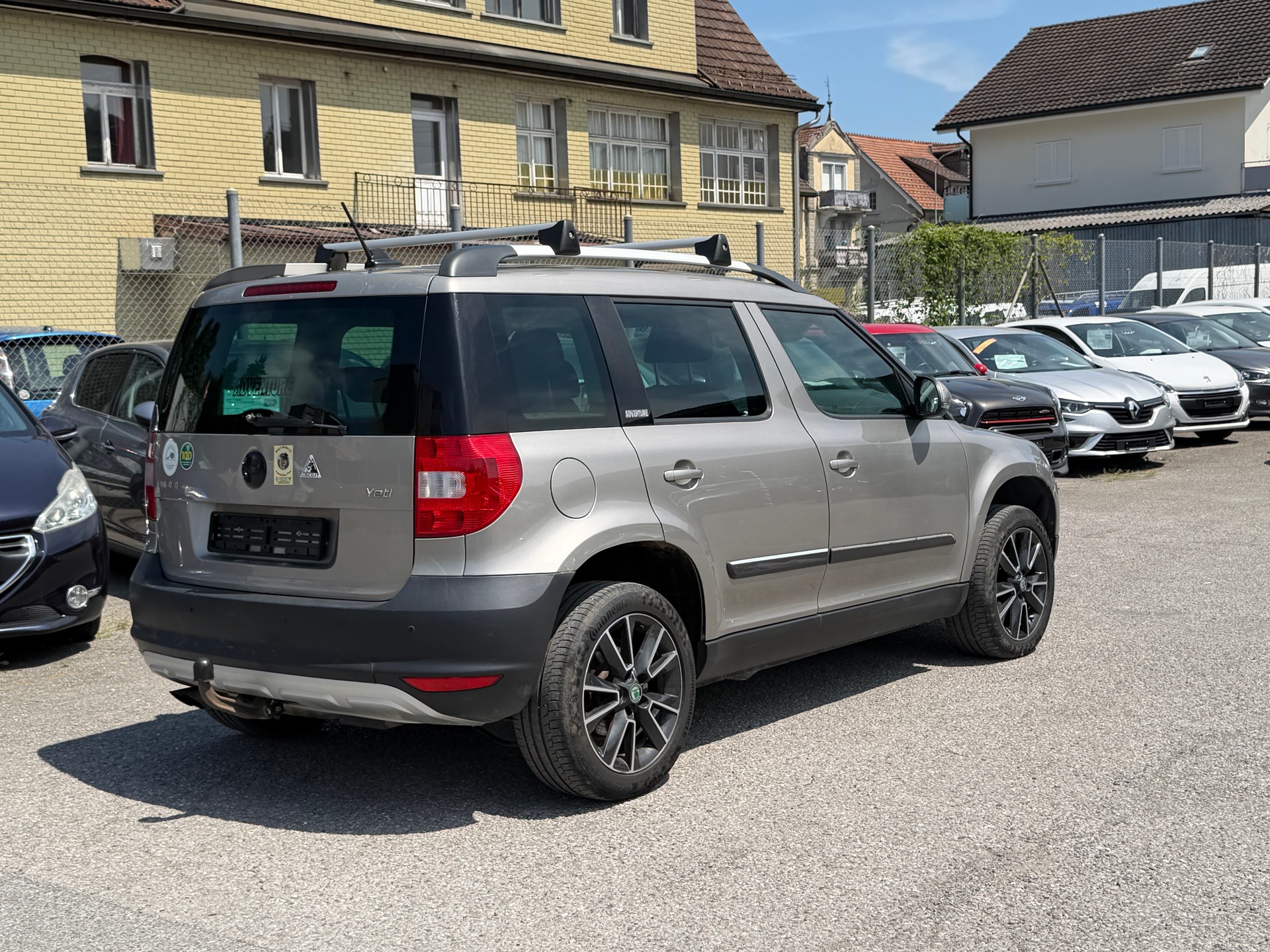 SKODA Yeti 2.0 TDI Adventure 4x4 DSG-image-13