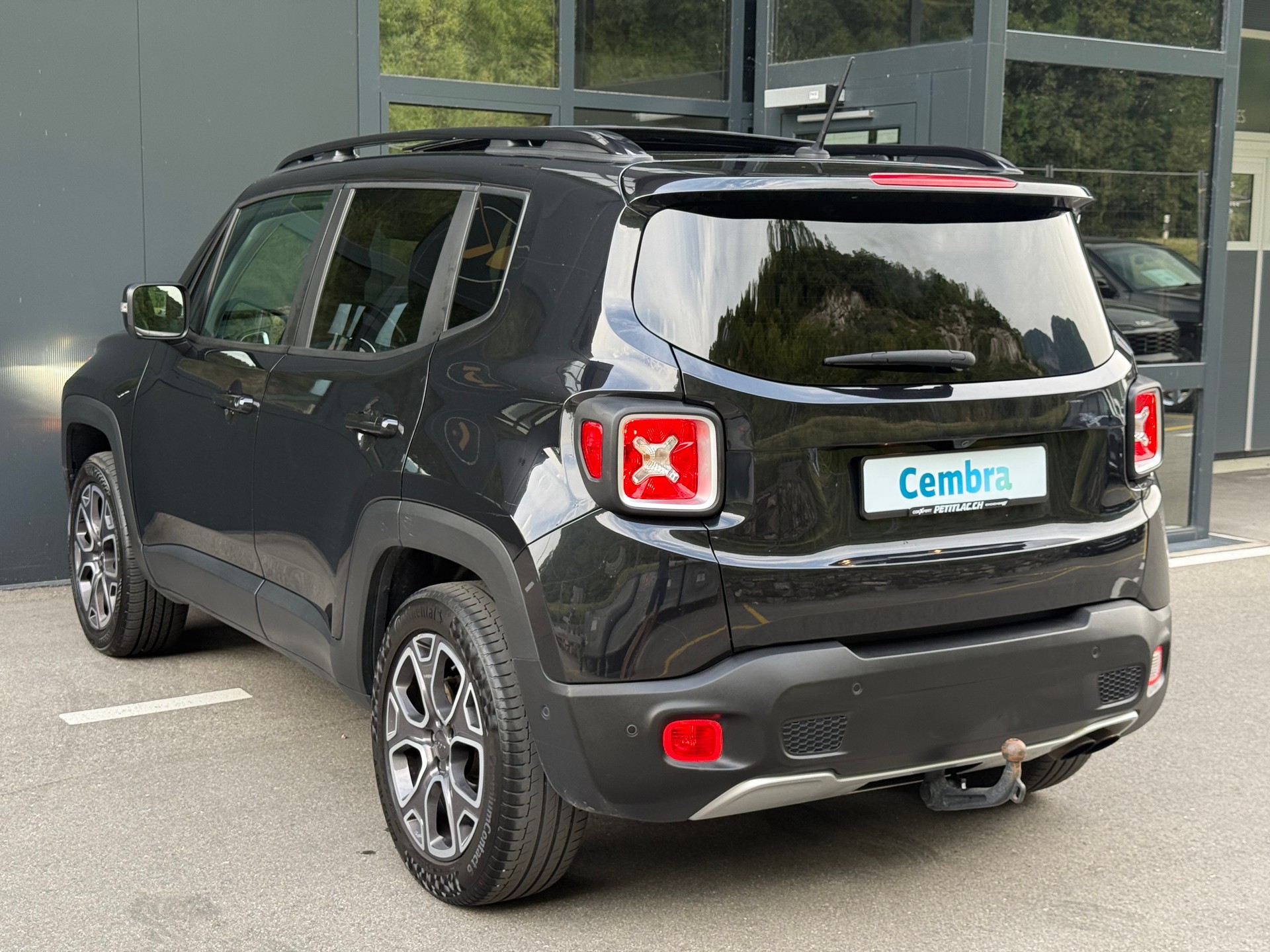 JEEP Renegade 1.4 Turbo Limited AWD-image-3