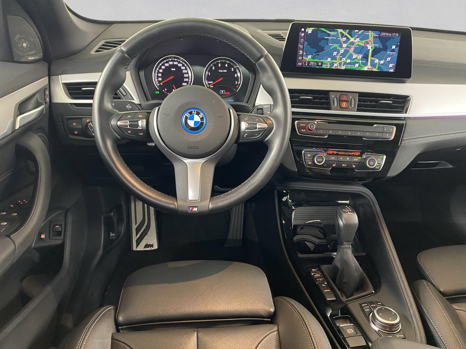 BMW X1 xDrive 25e M Sport Steptronic-image-13