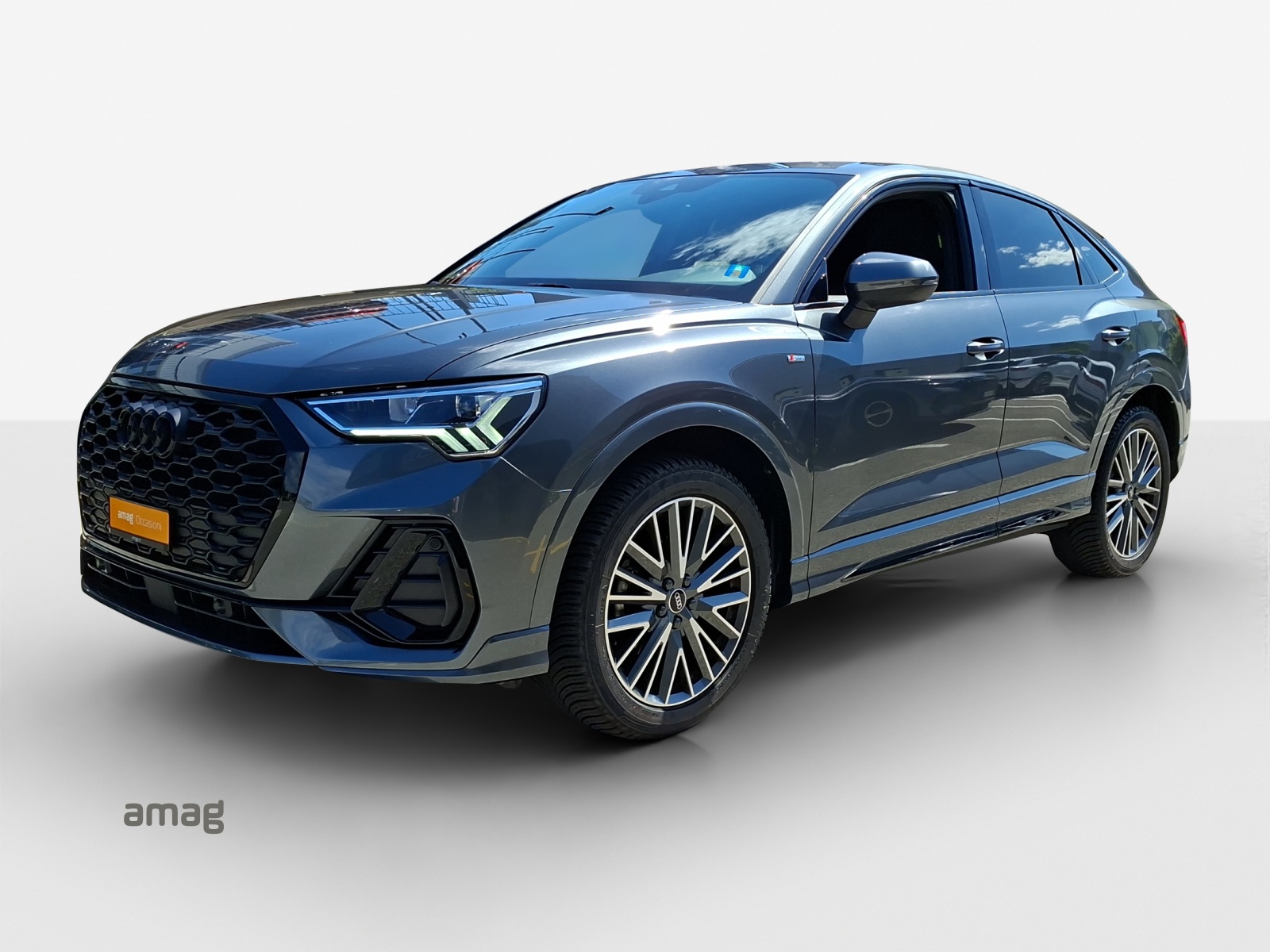 AUDI Q3 35 TFSI S line Attraction S-tronic-image-0