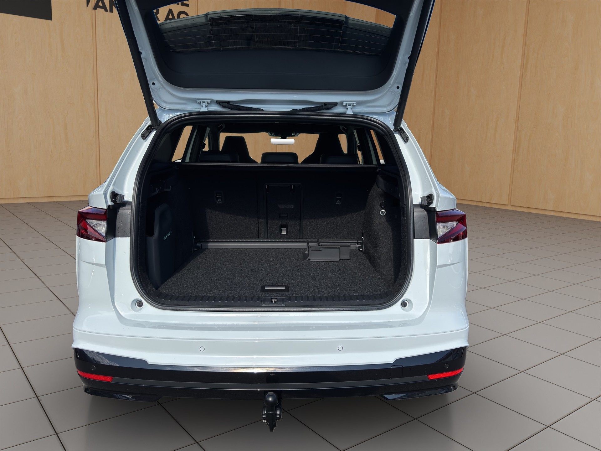 SKODA Enyaq 85x Sportline 4x4-image-9