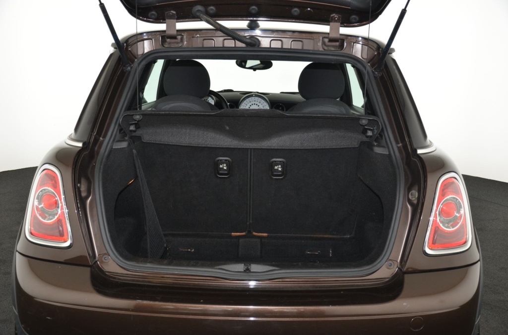 MINI Cooper-image-19