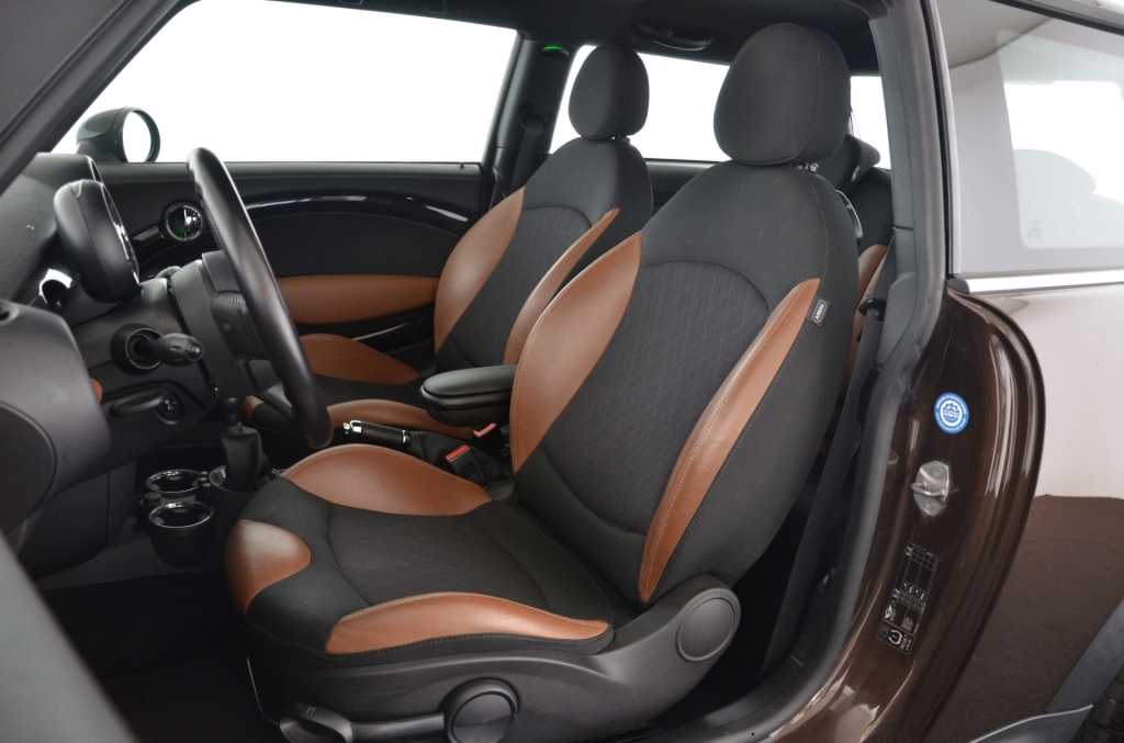 MINI Cooper-image-12
