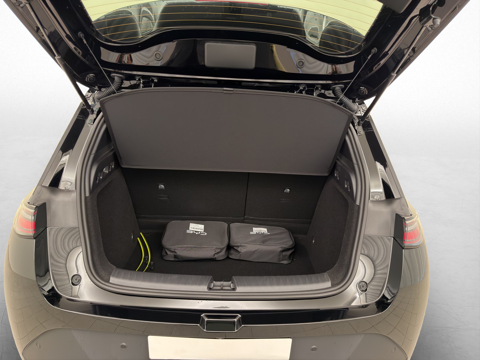 BYD Dolphin G DM-i Comfort-image-13