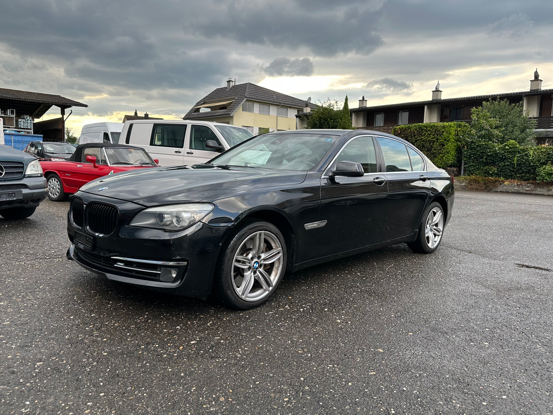 BMW 740i