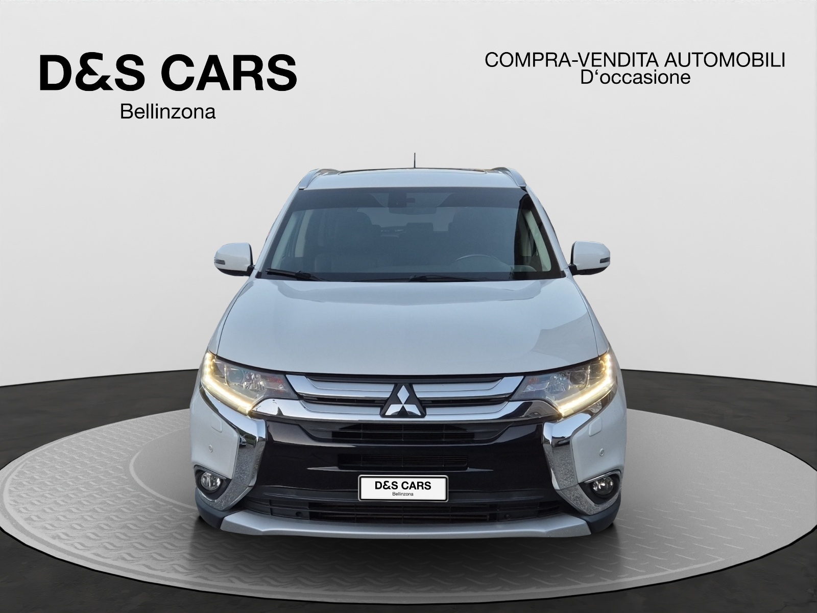 MITSUBISHI Outlander 2.2 DID Diamond 4WD Automatic-image-8