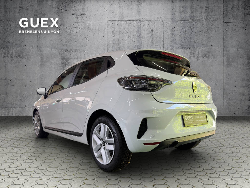 RENAULT Clio 1.0 TCe evolution-showroom-element-2