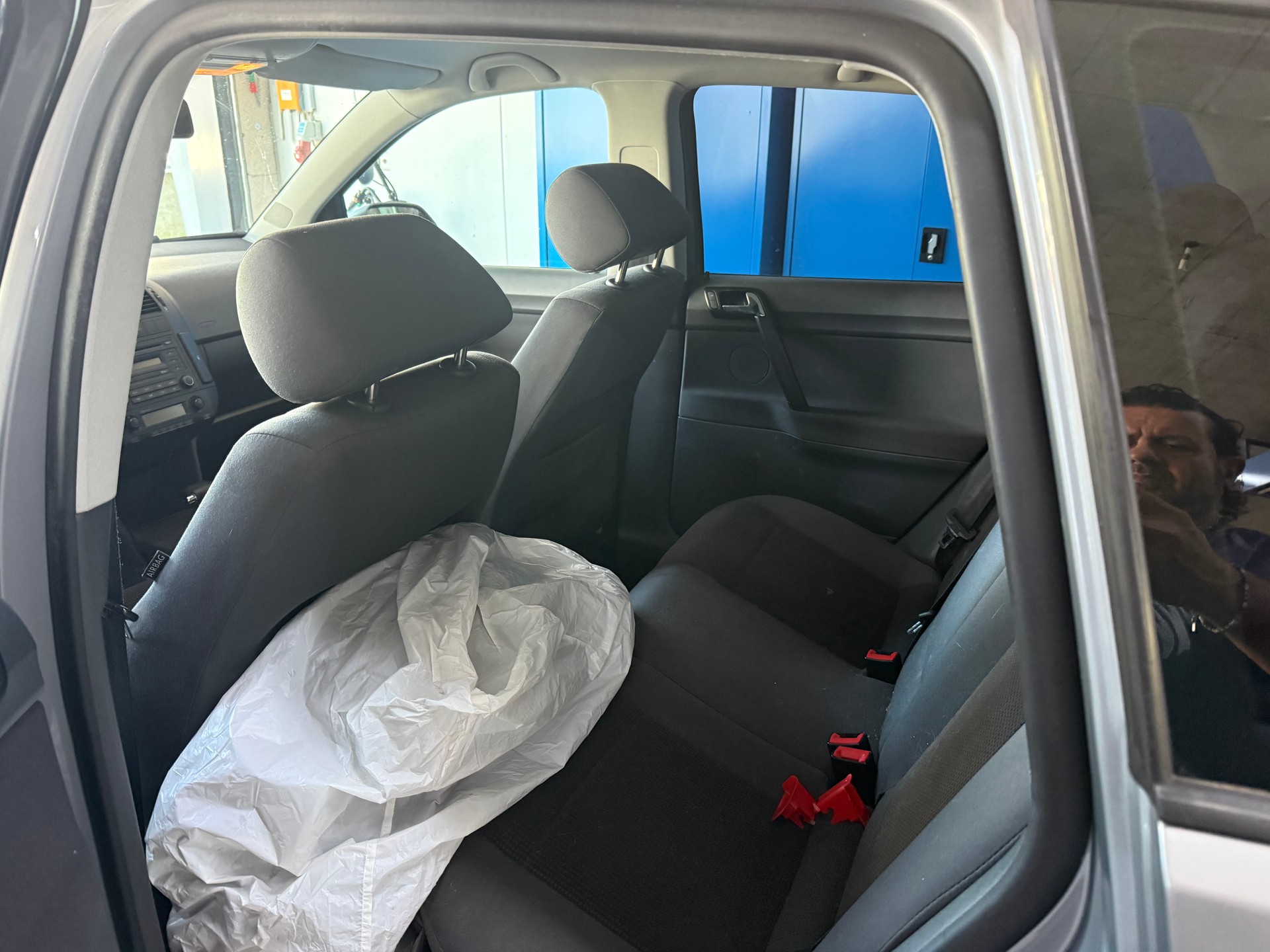VW Polo 1.6 16V Young&Fresh-image-5