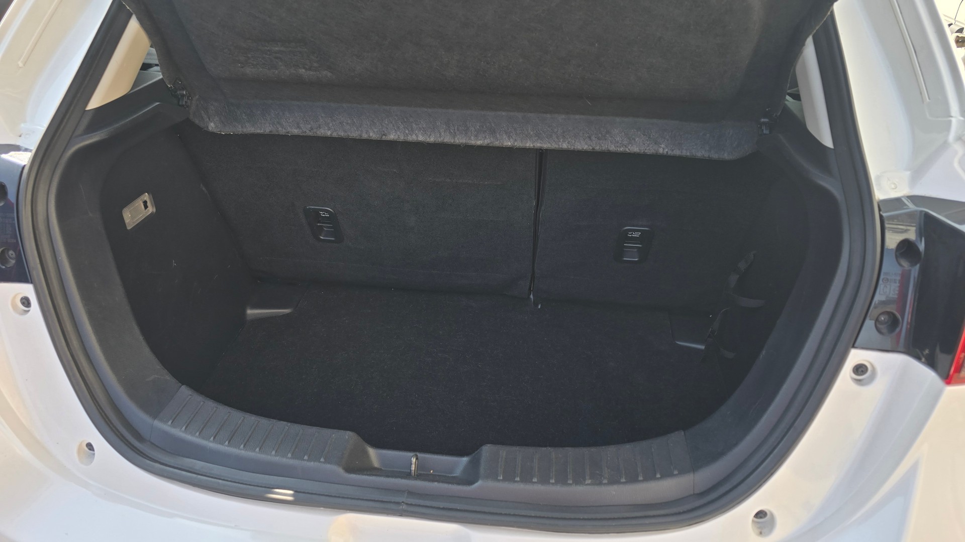 MAZDA 2 1.5 CD 16V Skyactiv-D Ambition Plus-image-12