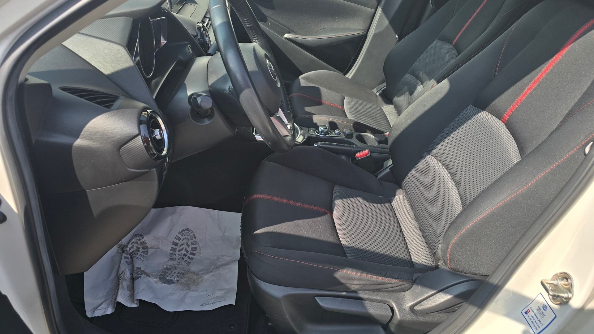 MAZDA 2 1.5 CD 16V Skyactiv-D Ambition Plus-image-10