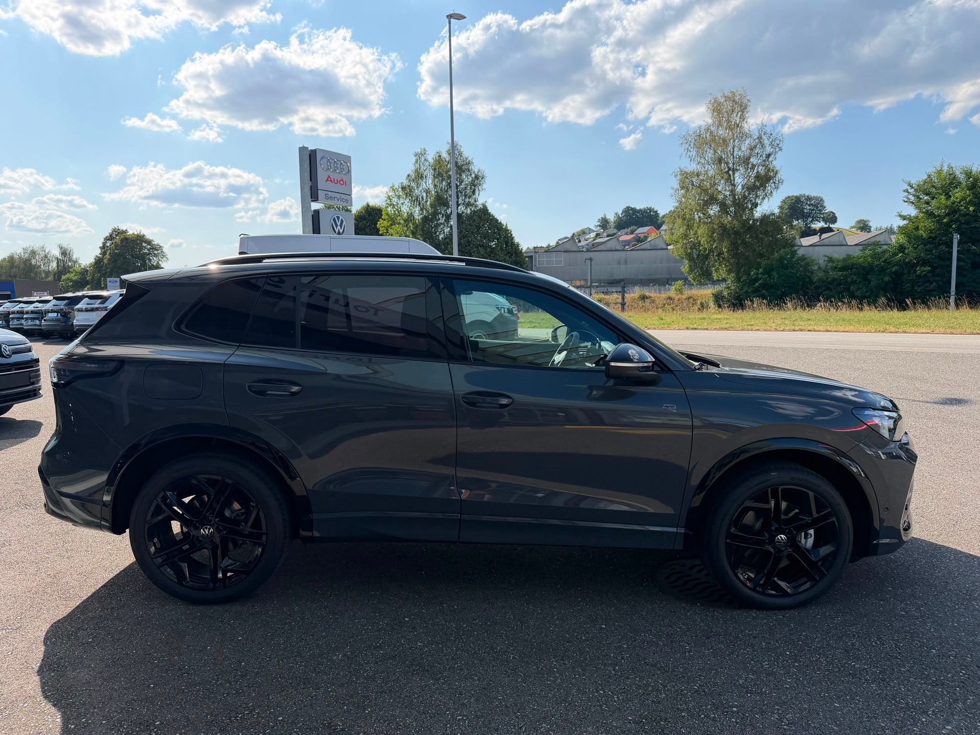 VW Tiguan 1.5 TSI evo2 eHybrid R-Line DSG-image-5