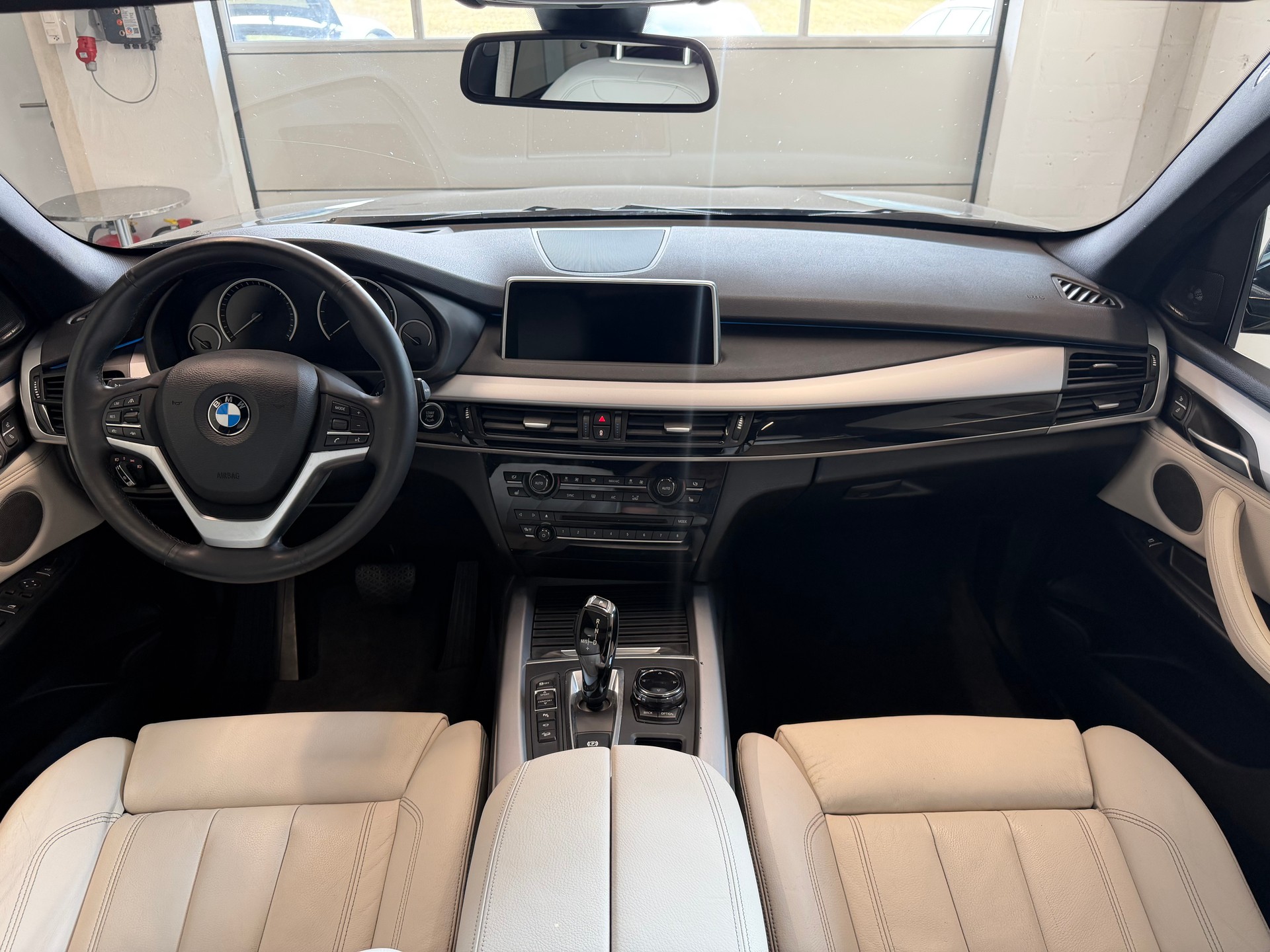 BMW X5 xDrive 40d Steptronic-image-7