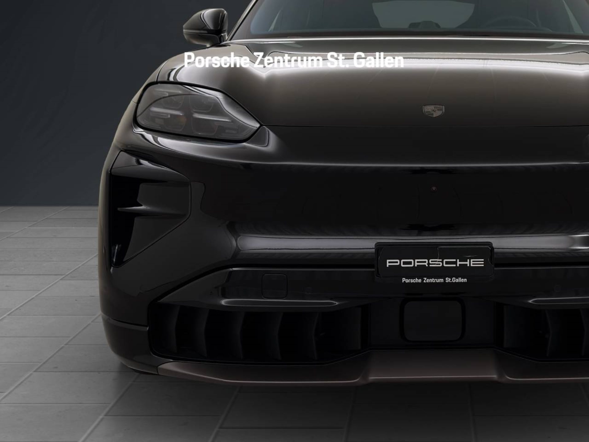 PORSCHE Cayenne Turbo Coupé Electric-image-9