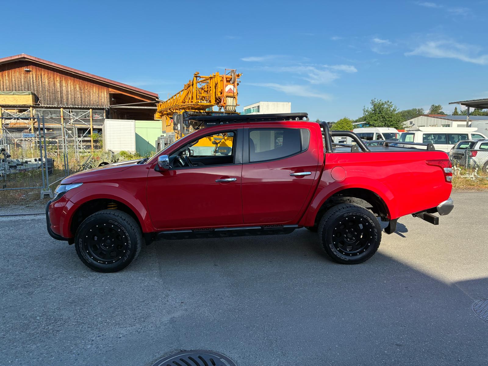 MITSUBISHI L 200-image-1