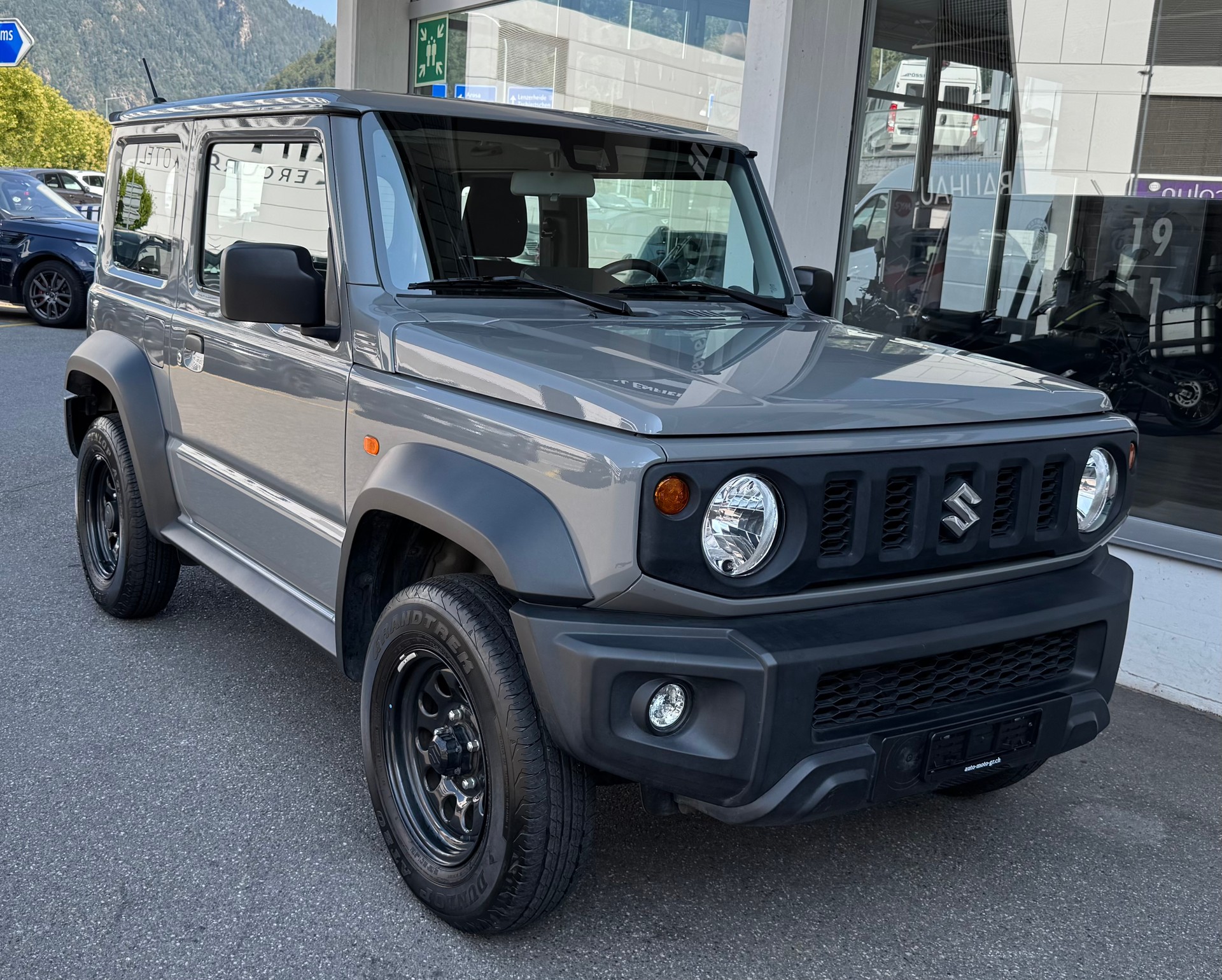 SUZUKI Jimny 1.5 Compact+ 4x4-image-0