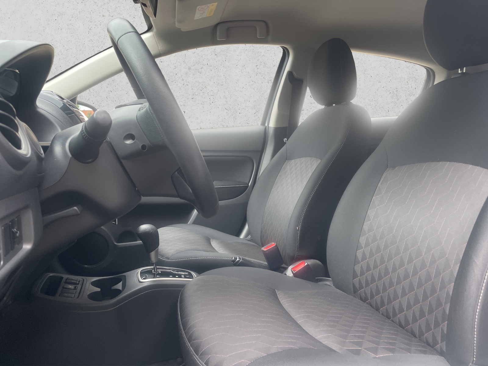 MITSUBISHI Space Star 1.2 MIVEC Value-image-8