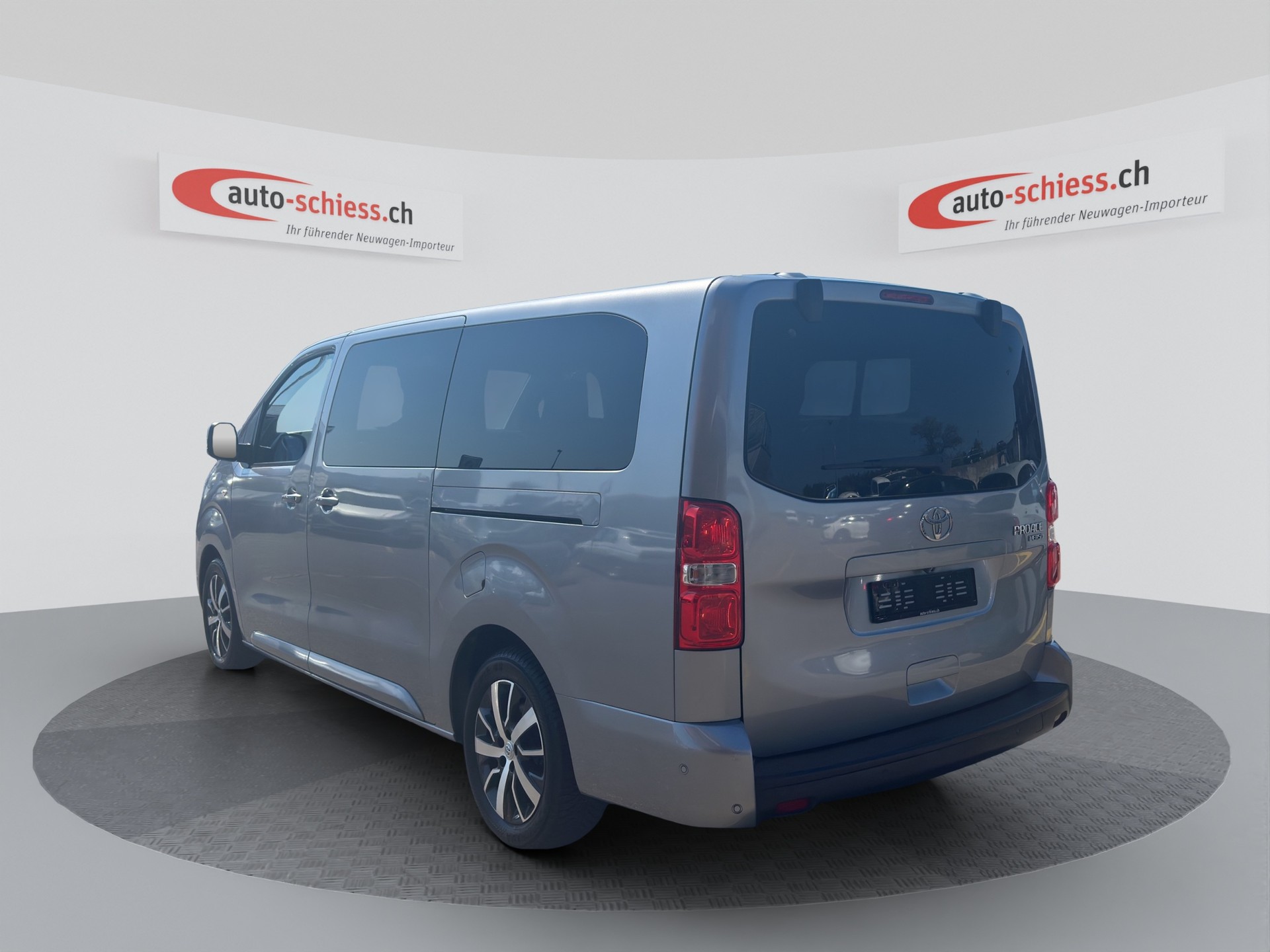 TOYOTA Proace Verso 2.0 D-4D Trend Long Aut.-showroom-element-2