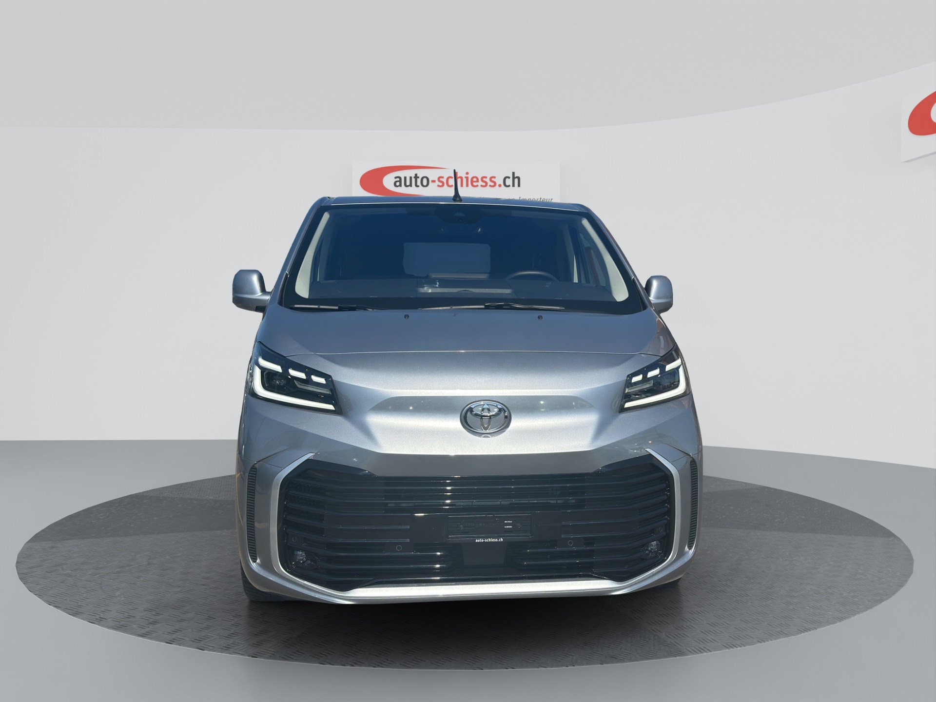 TOYOTA Proace Verso 2.0 D-4D Trend Long Aut.-showroom-element-1