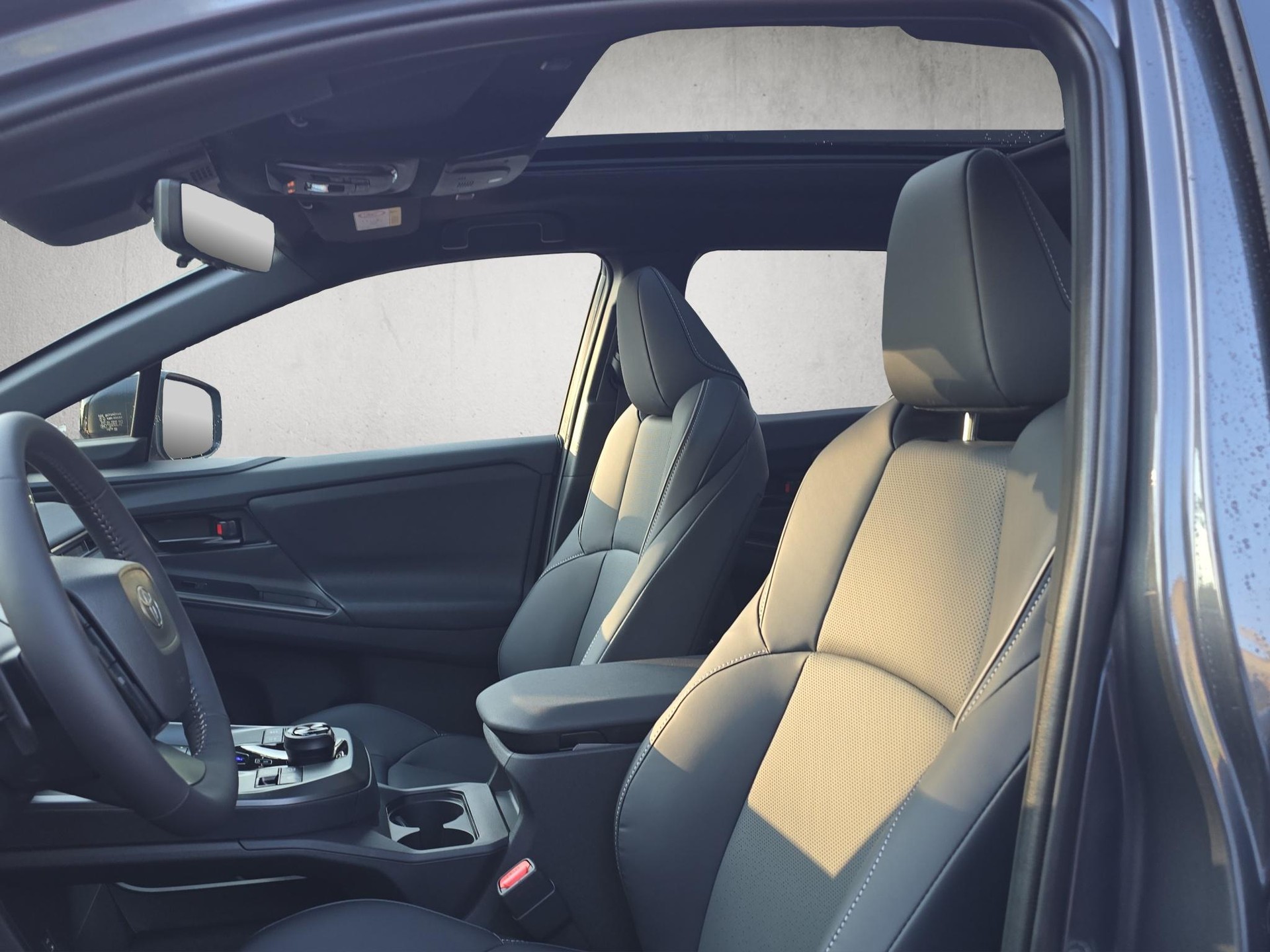TOYOTA bZ4X Touring Premium AWD-image-9